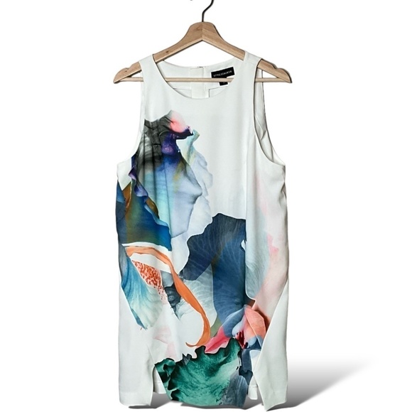 STYLESALKER Paradise Shift Dress in White with Watercolour Floral Print US Sz M - Picture 3 of 11
